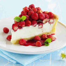 Pyszne ciasto z poziomkami Regina Gigant